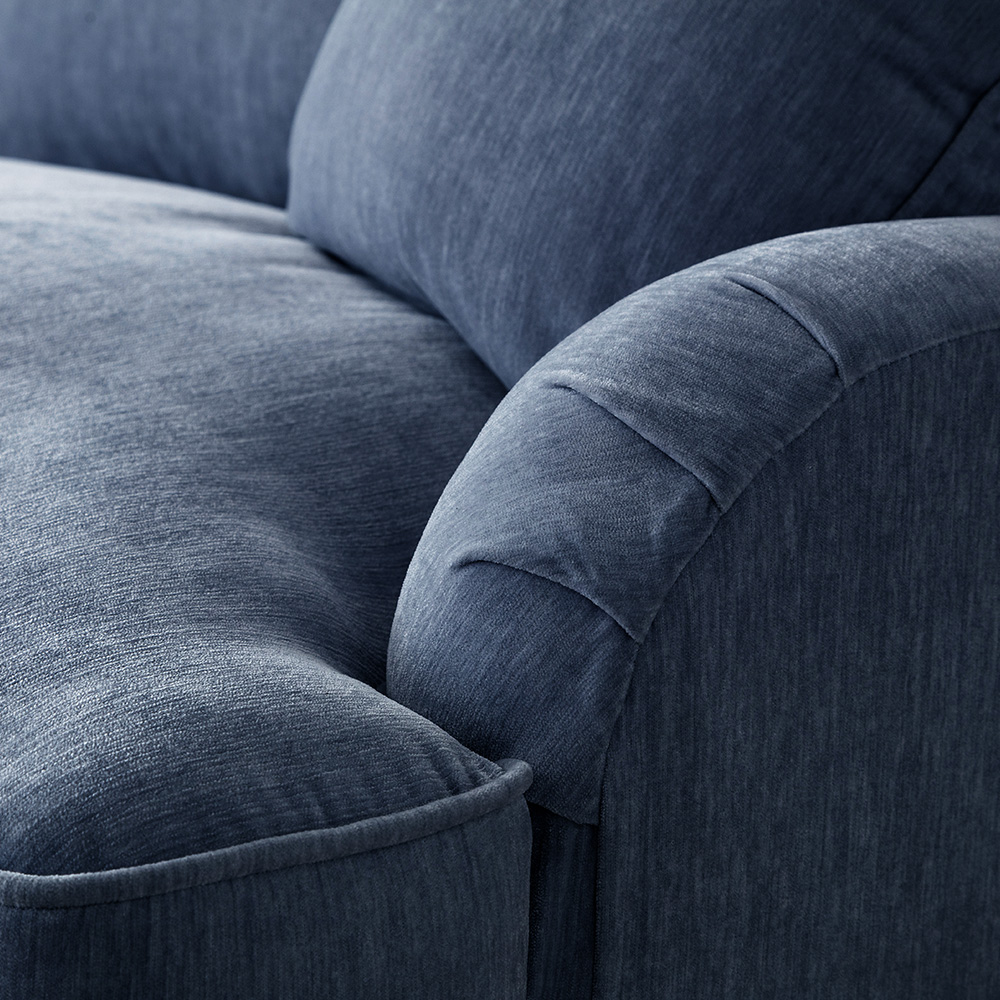 The Vienna 2 Seater Navy Sofa Image 4