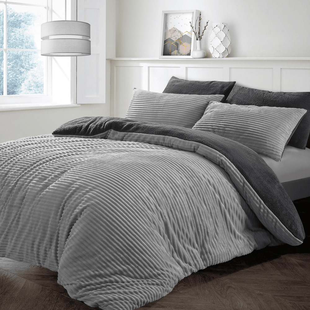 Velosso King Size Silver Plush Cord Duvet Set Image 1