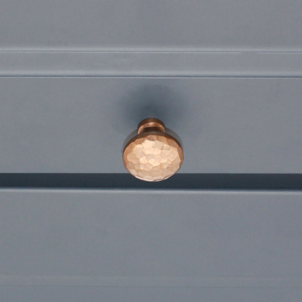 Spira Brass Hammered Mushroom Antique Cupboard Knob 32mm Image 2