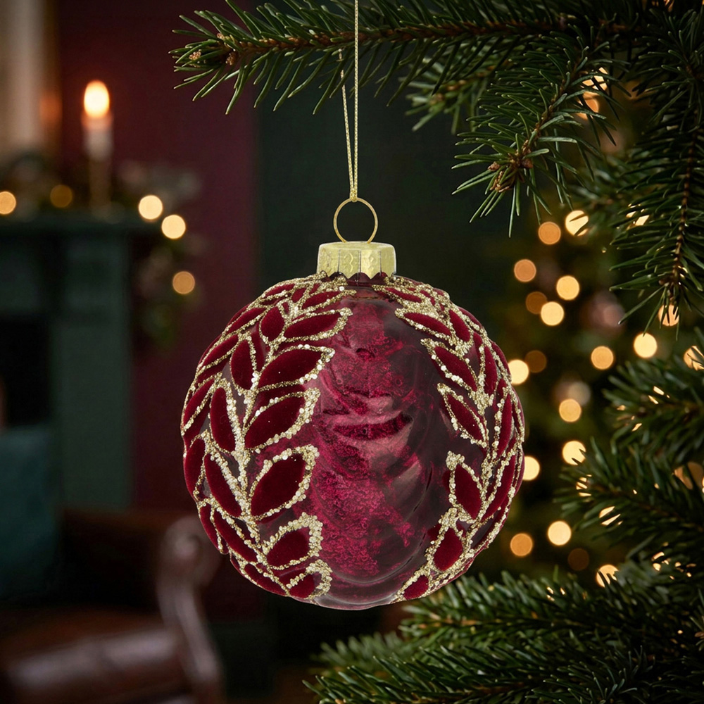 Burgundy Patterned Leaf Bauble Image 2