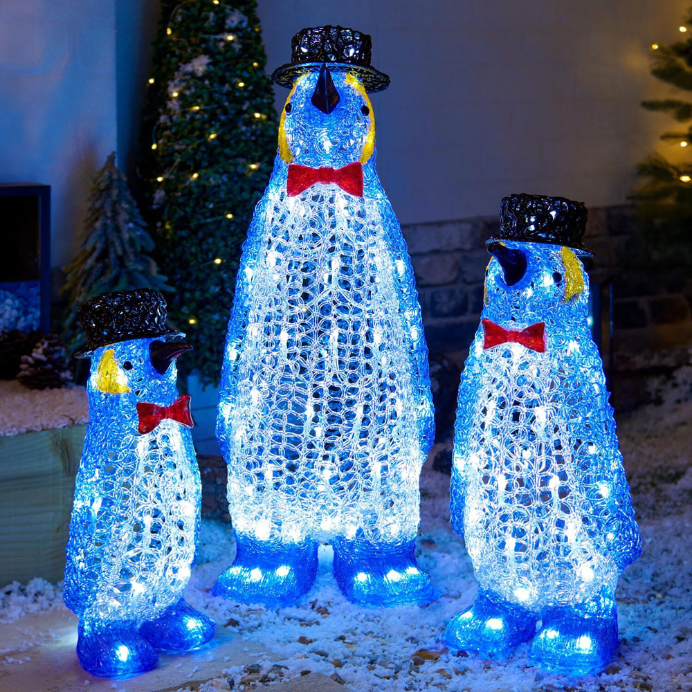 Set of 3 Acrylic Smart Penguin Family Image 1