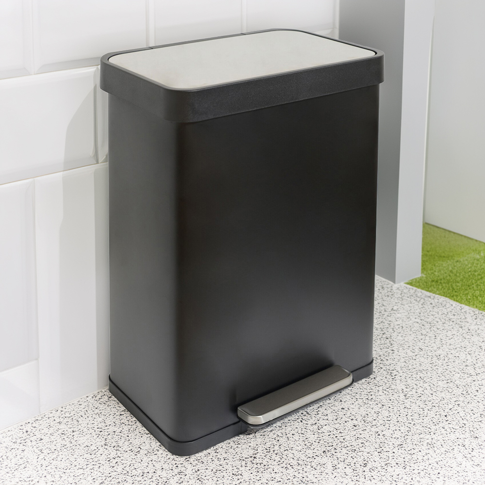 Premium Pedal Bin 60L Image 2