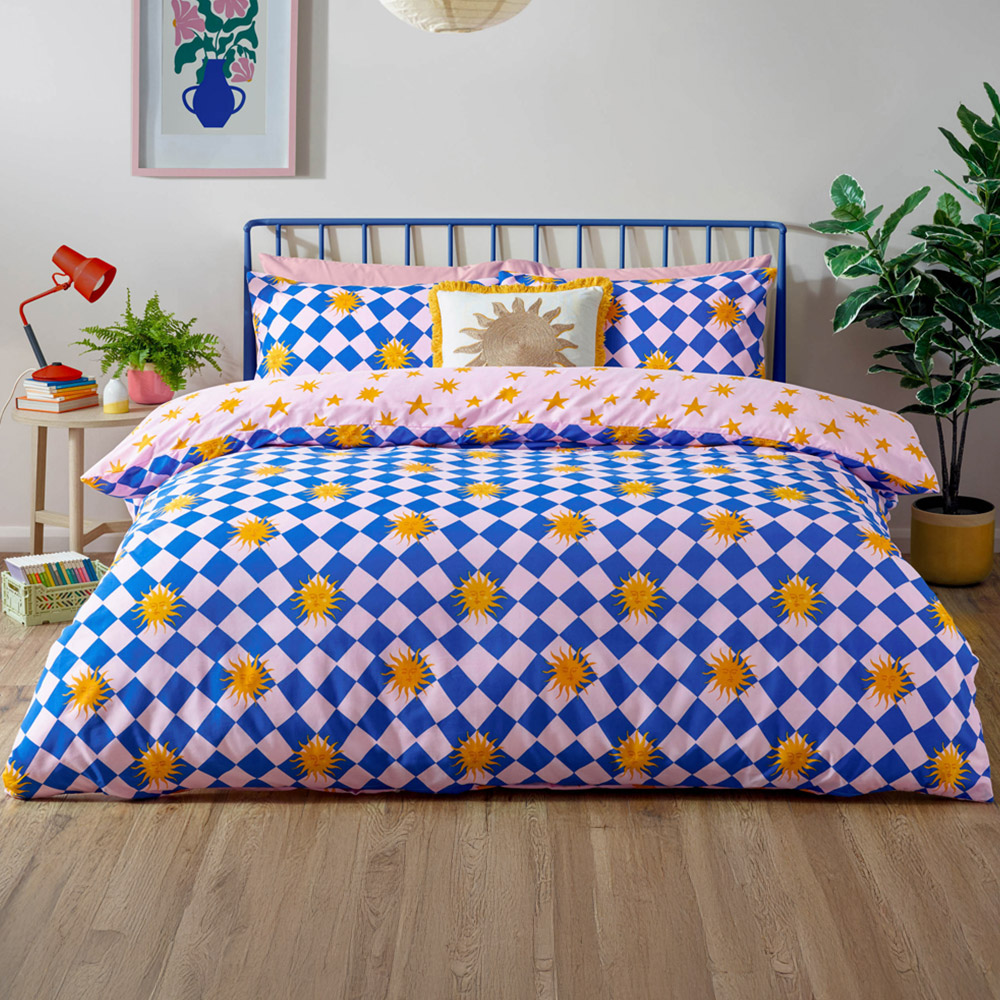 furn. Antares Double Multicolour Printed Duvet Set Image 1