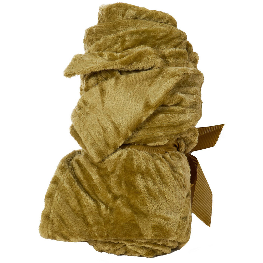 Palm Leaf Embossed Throw - Green Image 3
