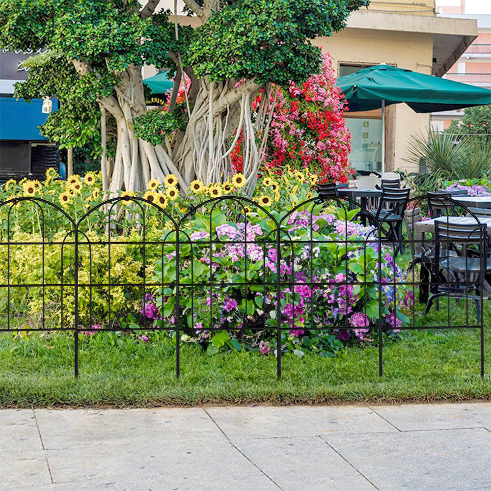 Living and Home Arched Top 2 x 1ft 10 Pack Black Metal Garden Fence Panel Image 7