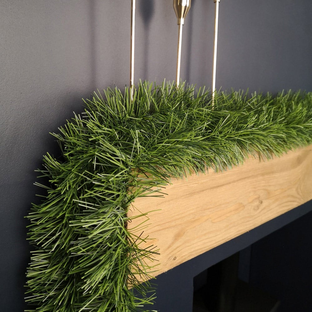 Samuel Alexander Green Fine Cut Christmas Garland 600cm Image 5