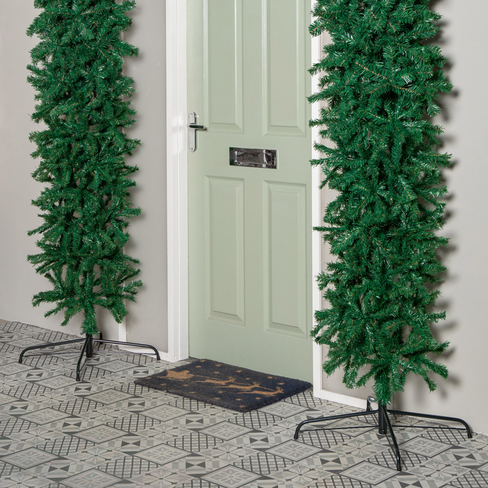 Samuel Alexander Single Door Plain Green Flat Top Christmas Tree Arch with 2000 Tips 8ft Image 3