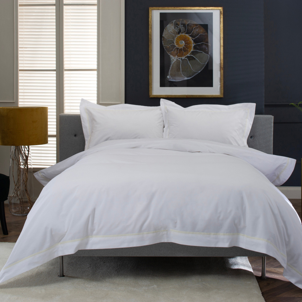 The Lyndon Company Hampstead Single Cream Duvet Set Image 1