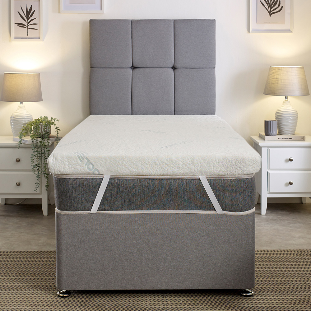 Starlight Beds Double Graphite Infused Cooling Mattress Topper 3 inch Image 2