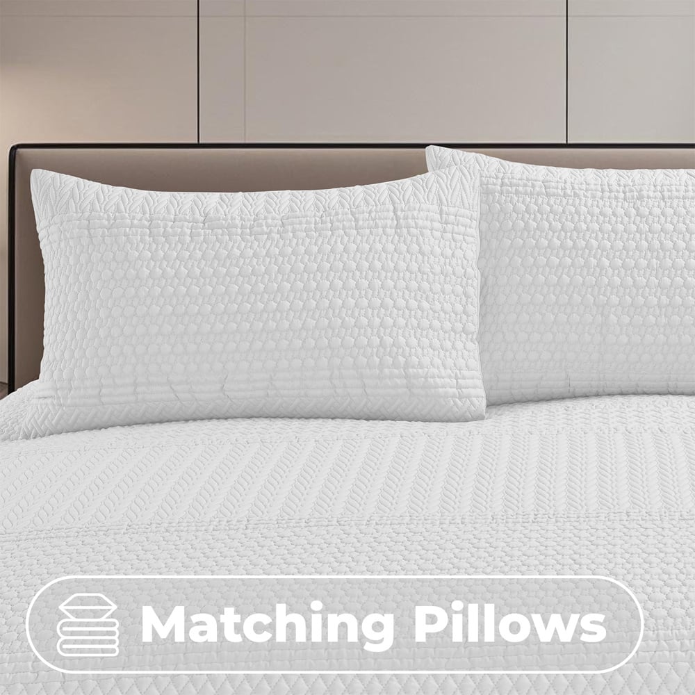 Velosso Super King Size White Paloma Duvet Set Image 2