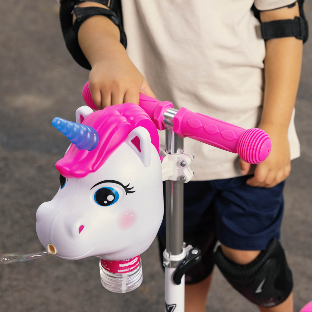 Xootz Kids White Unicorn Bubble Go Foldable Tri-Scooter Image 7