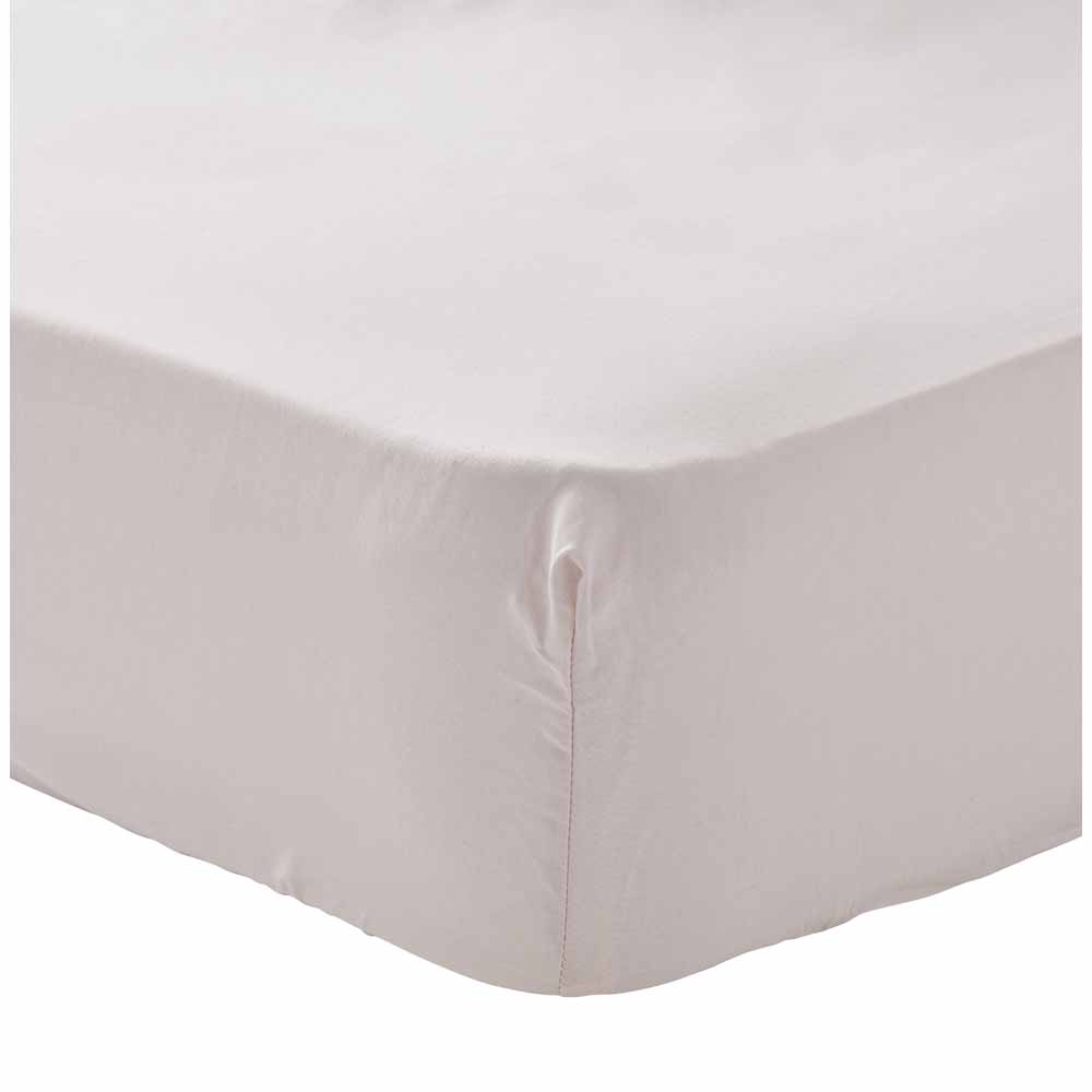 Wilko Easy Care Single Blush Pink Fitted Bed Sheet Image 1
