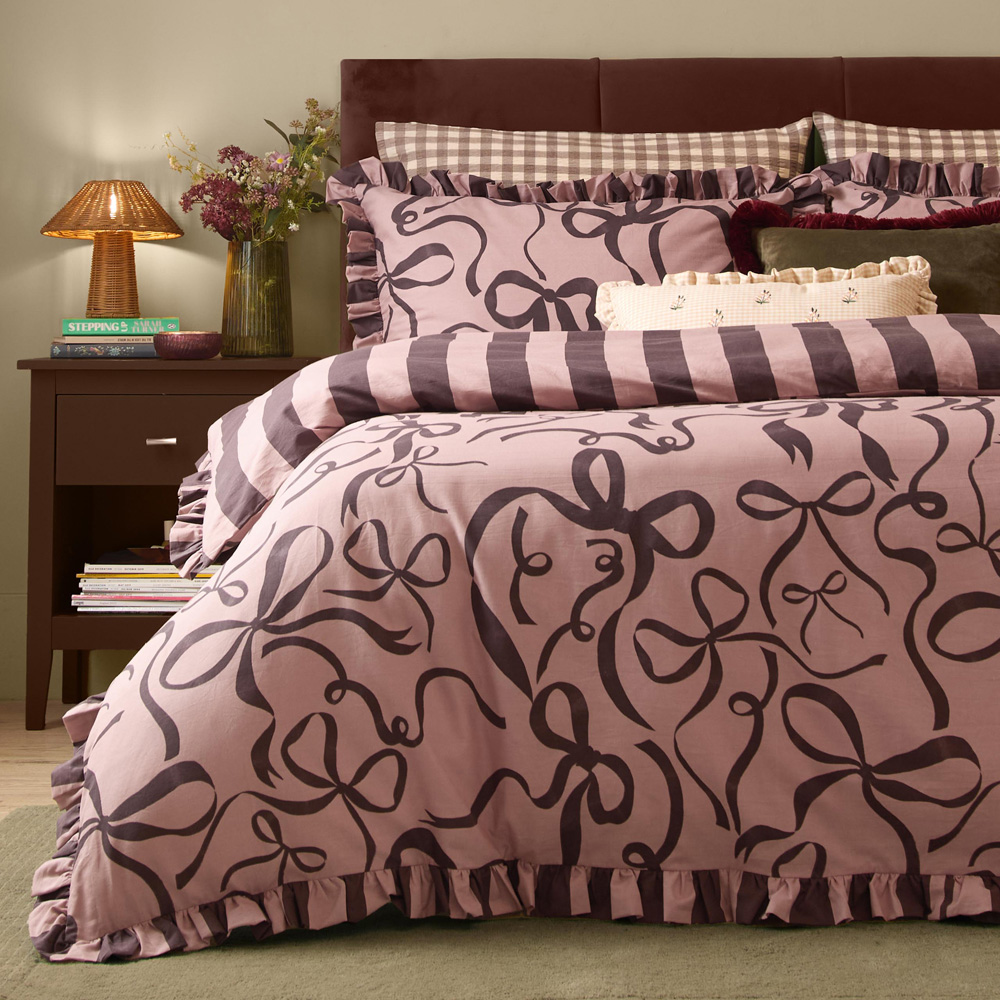 Furn La Vie En Double Mocha Bows Reversible Duvet Cover Set Image 4