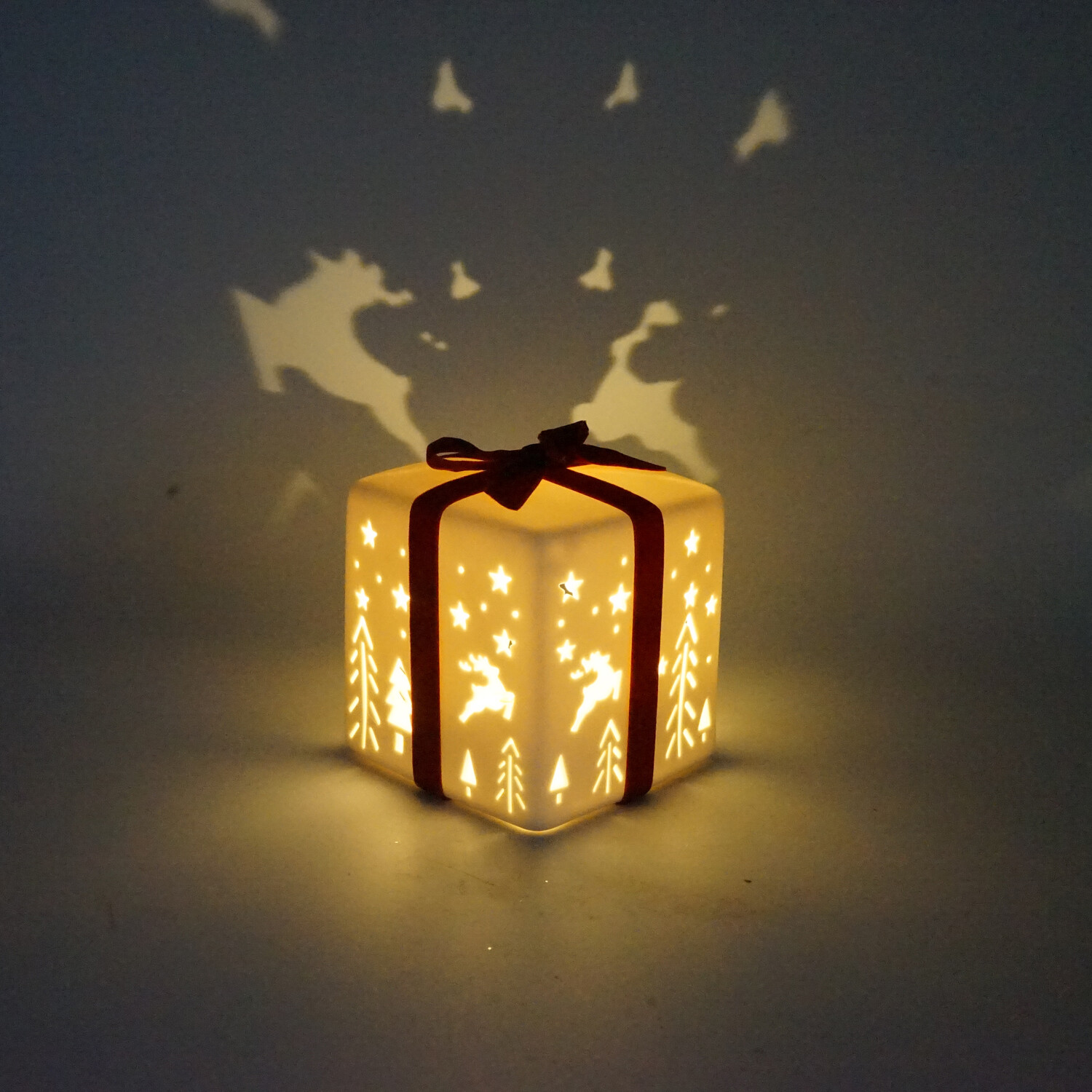 LED Decorative Present White and Red Image 4