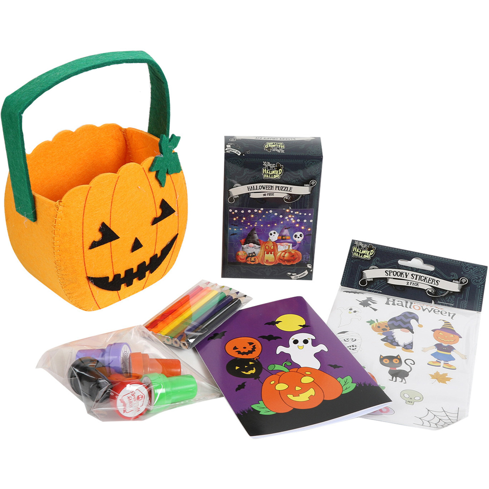 Haunted Hallows Halloween Basket Art and Craft Set Image