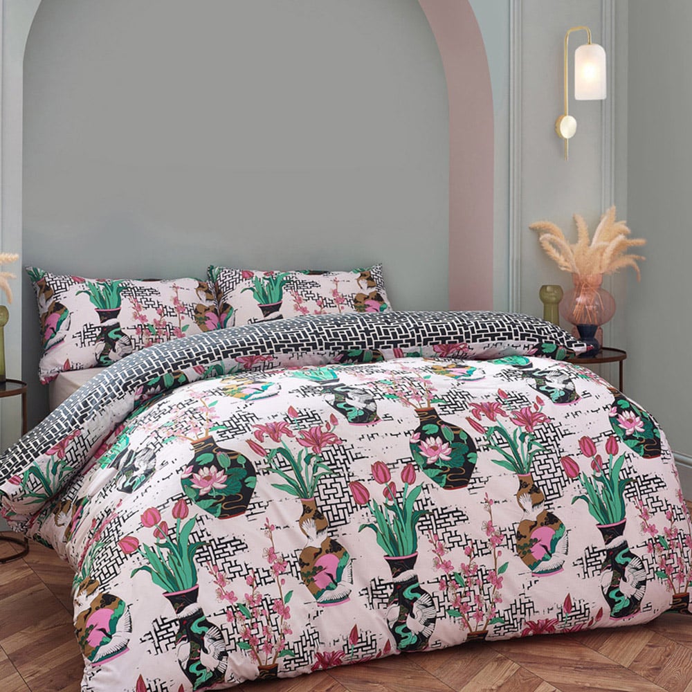furn. Ishiko Super King Multicolour Floral Duvet Cover Set Image 1