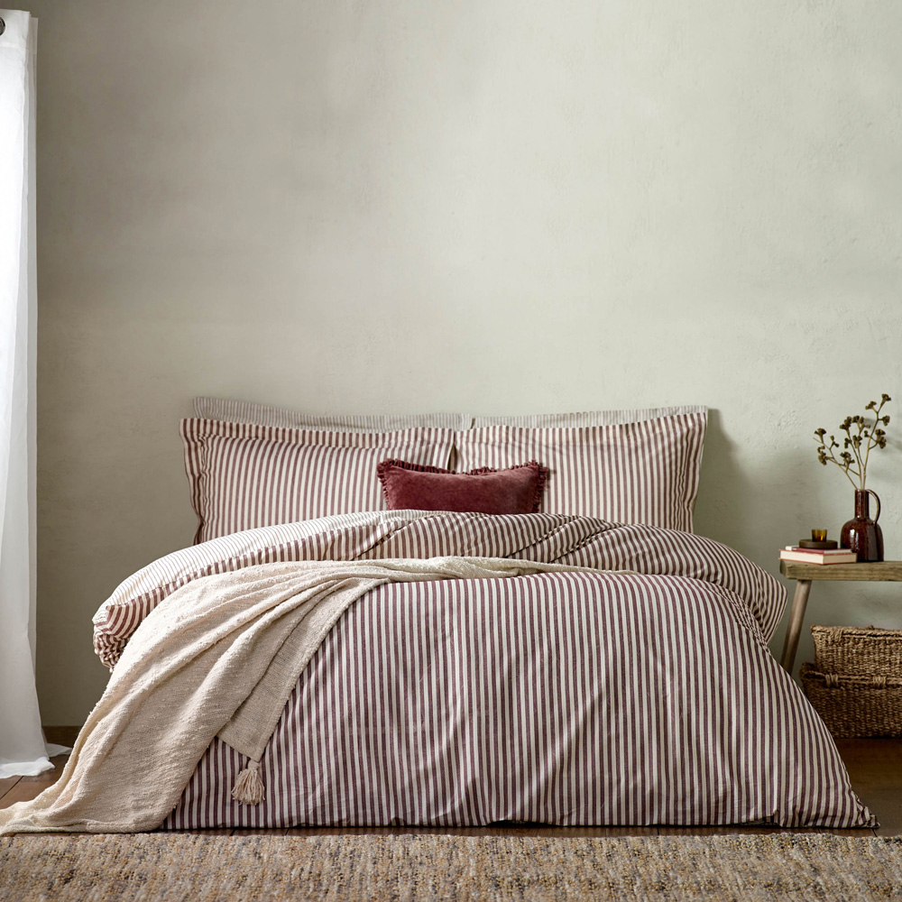 Yard Hebden Single Melange Stripe Cotton Beetroot Duvet Set Image 5