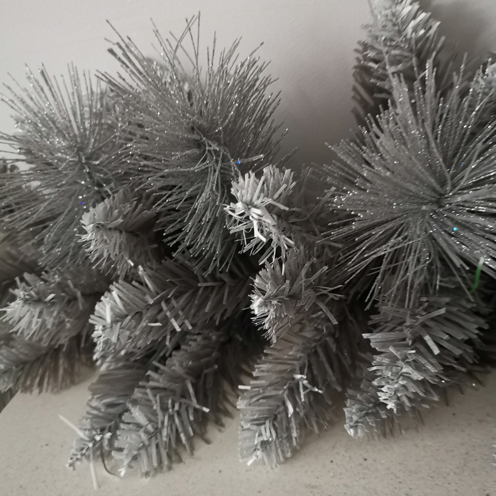Samuel Alexander Silver Christmas Garland with Glitter Tips 180cm Image 4