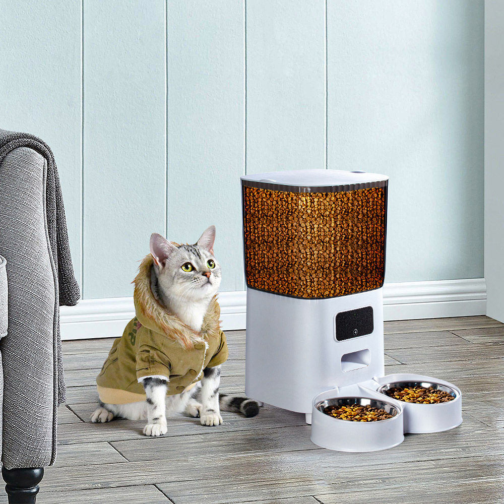H&O Direct Double Bowl Smart Pet Feeder with Wi-Fi Image 2