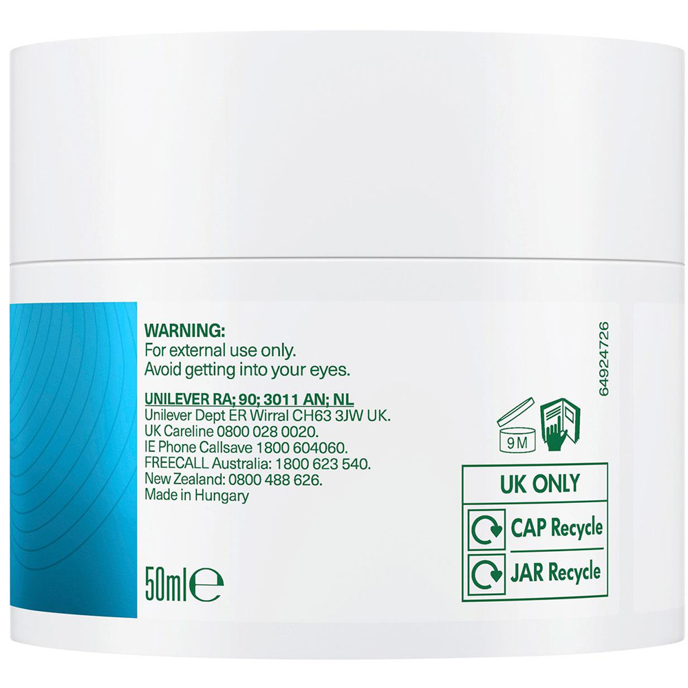 Simple Hydrate+ Lightweight Refreshing Facial Moisturiser Cream 50ml 3 Pack Image 3
