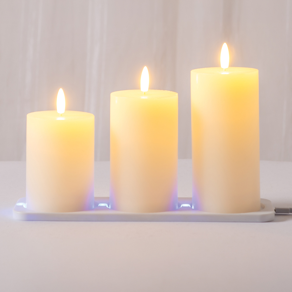 Set of 3 Rechargeable LED Candles Ivory Image 4