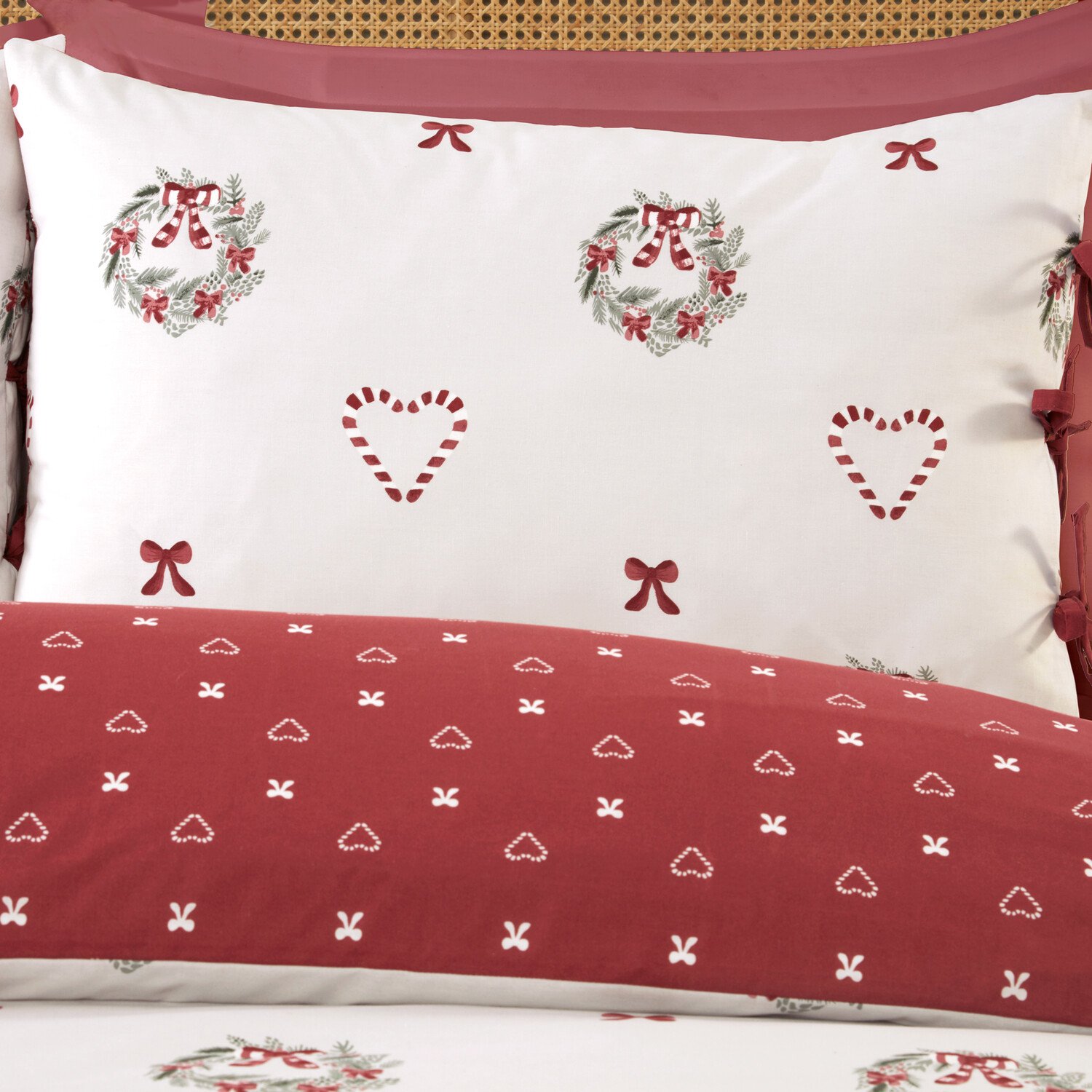 Love at Christmas Duvet Set Red Double Image 3