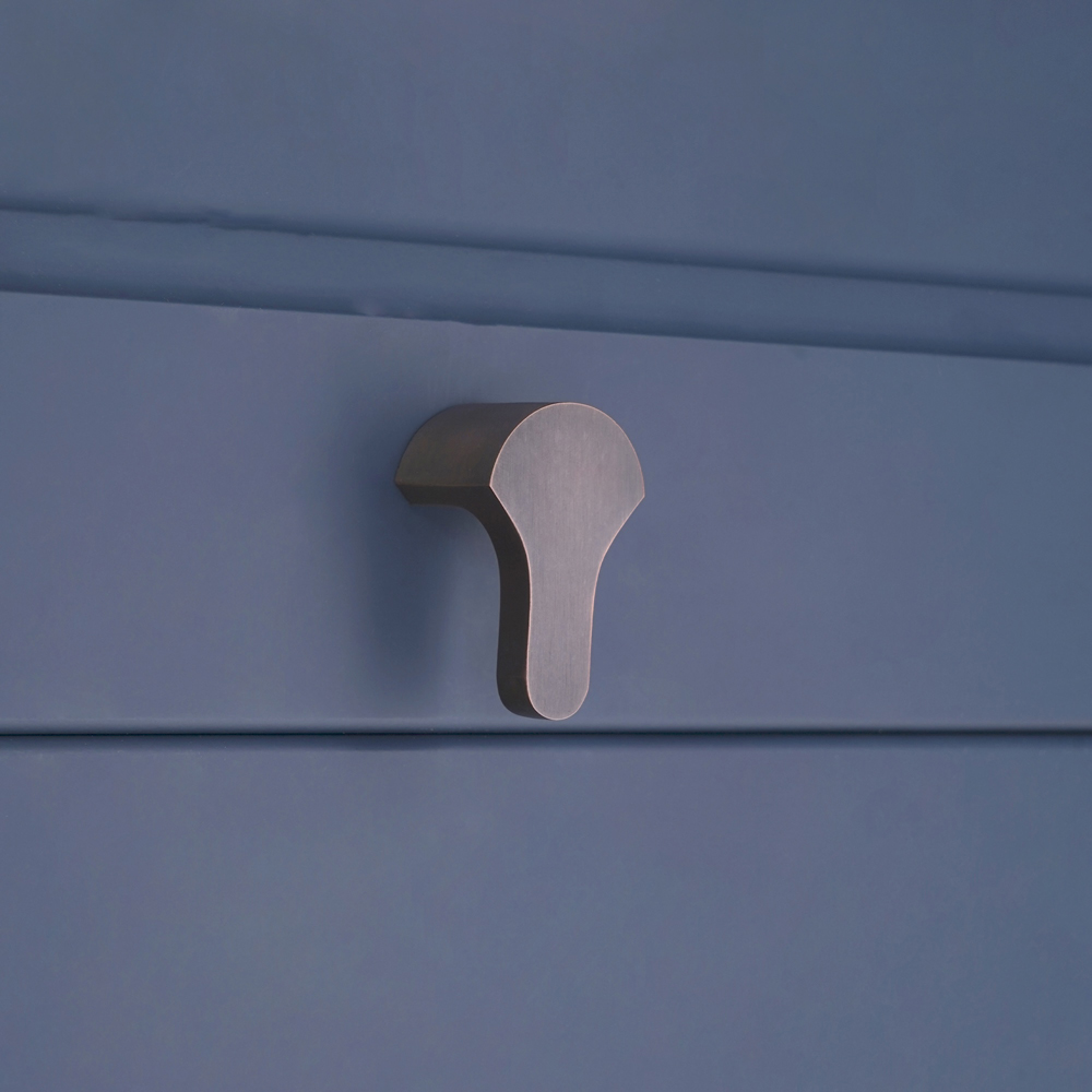 Spira Brass Tulip Aged Bronze Drop Pull Handle Image 2