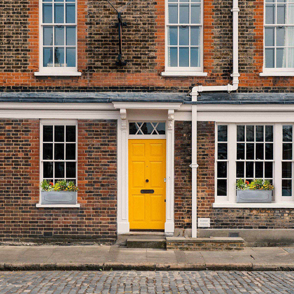 wilko Chelsea Faux Lead Light Stone Trough Outdoor Planter 22cm Image 5