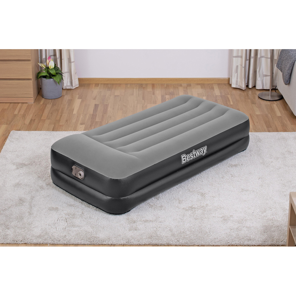 Bestway Twin Tritech Inflatable Air Mattress with Built-in AC pump Image 2