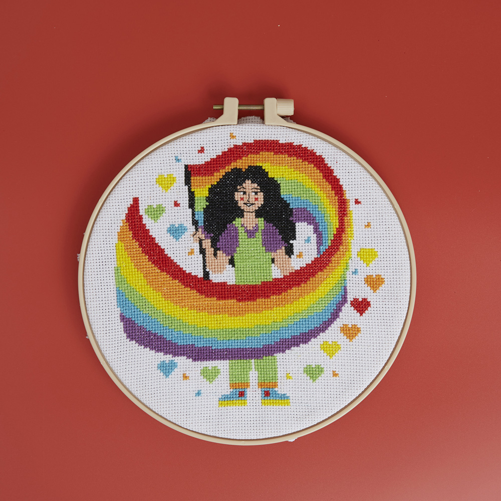 Simply Make Person with Flag Cross Stitch Kit Image 2