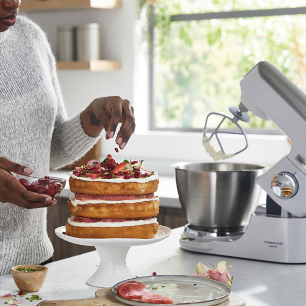 Kenwood Chef Baker KW0305 White 5L Titanium Stand Mixer Image 6