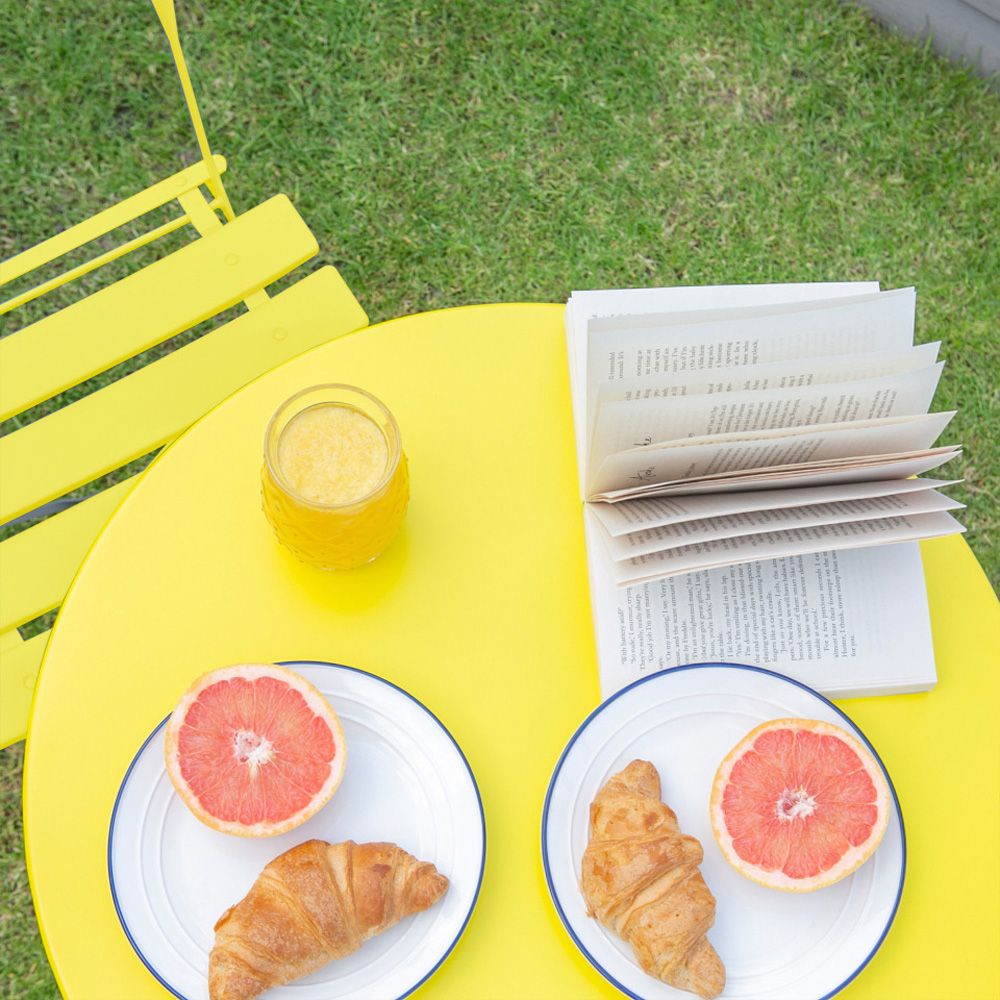 Harbour Housewares Sussex 2 Seater Yellow Round Bistro Set Image 3