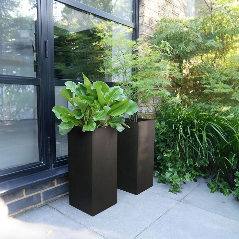 wilko Black Light Concrete Outdoor Planter 70cm Image 6