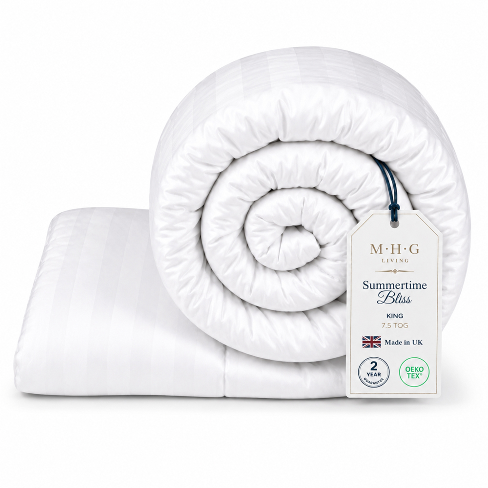 MHG Living King Size White Striped Summer Lightweight Hollowfibre Duvet 7.5 Tog Image 3