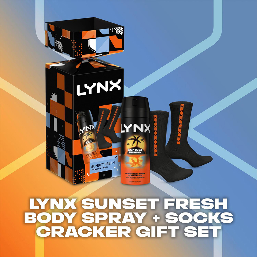 Lynx Sunset Fresh Body Spray and Socks Cracker Gift Set 3 Pack Image 2