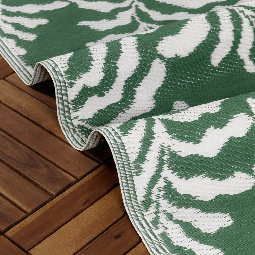 furn. Tocorico Green Recycled Outdoor Rug 120 x 120cm Image 4