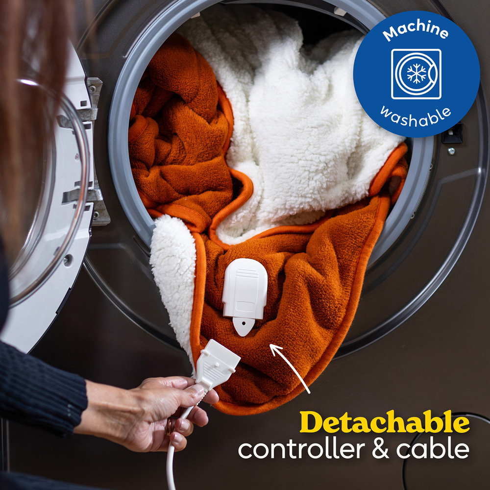 Russell Hobbs Orange Sherpa and Microfleece Heated Throw with Controller 130 x 180cm Image 5