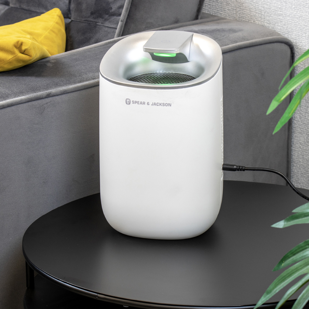 Spear & Jackson Dehumidifier 600ml Image 2