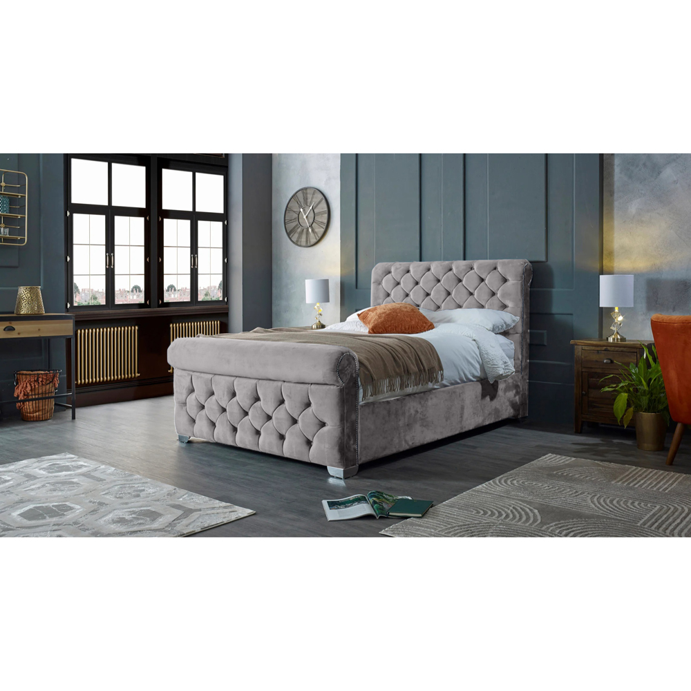 Eleganza Home Veneta King Size Silver Plush Velvet Bed Frame with Chesterfield Headboard Image 4