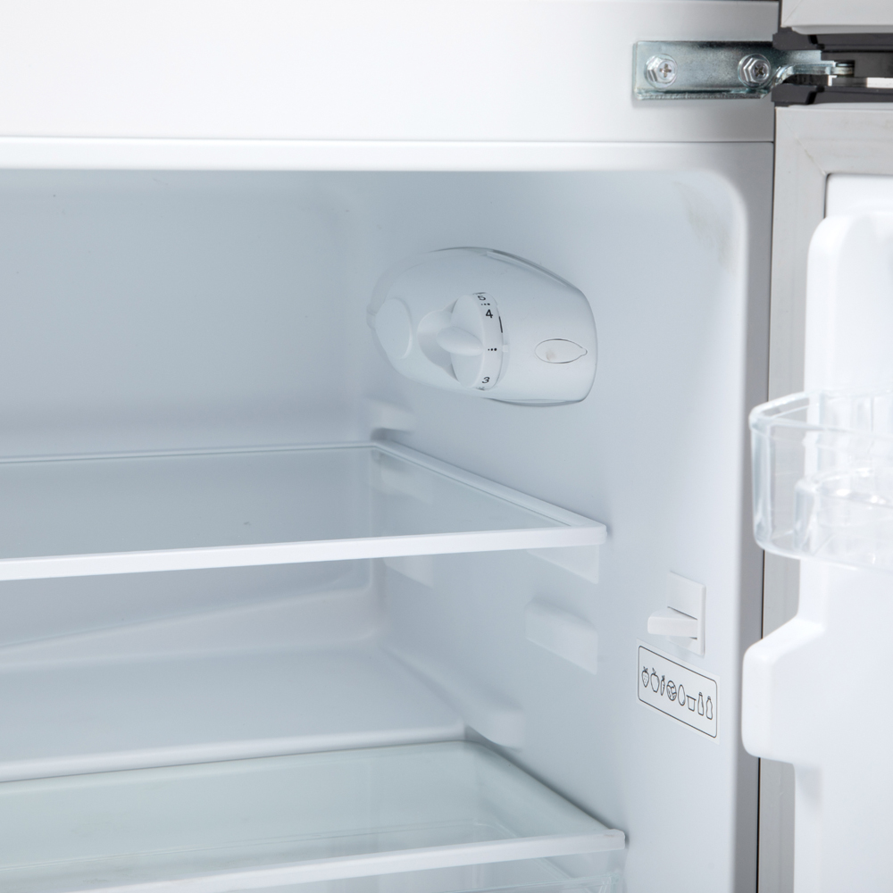Willow Appliances WB50UCFF Black 86L Under Counter Fridge Freezer Image 6