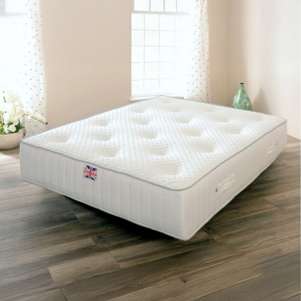 Comfy Living Double Deep Filled Pocket Sprung and Memory Foam Mattress Image 2