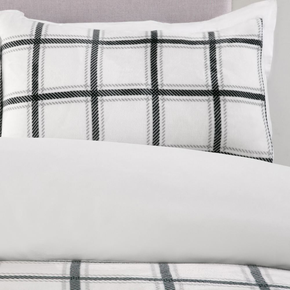 Window Check Fleece Duvet Set Monochrome Single Image 3