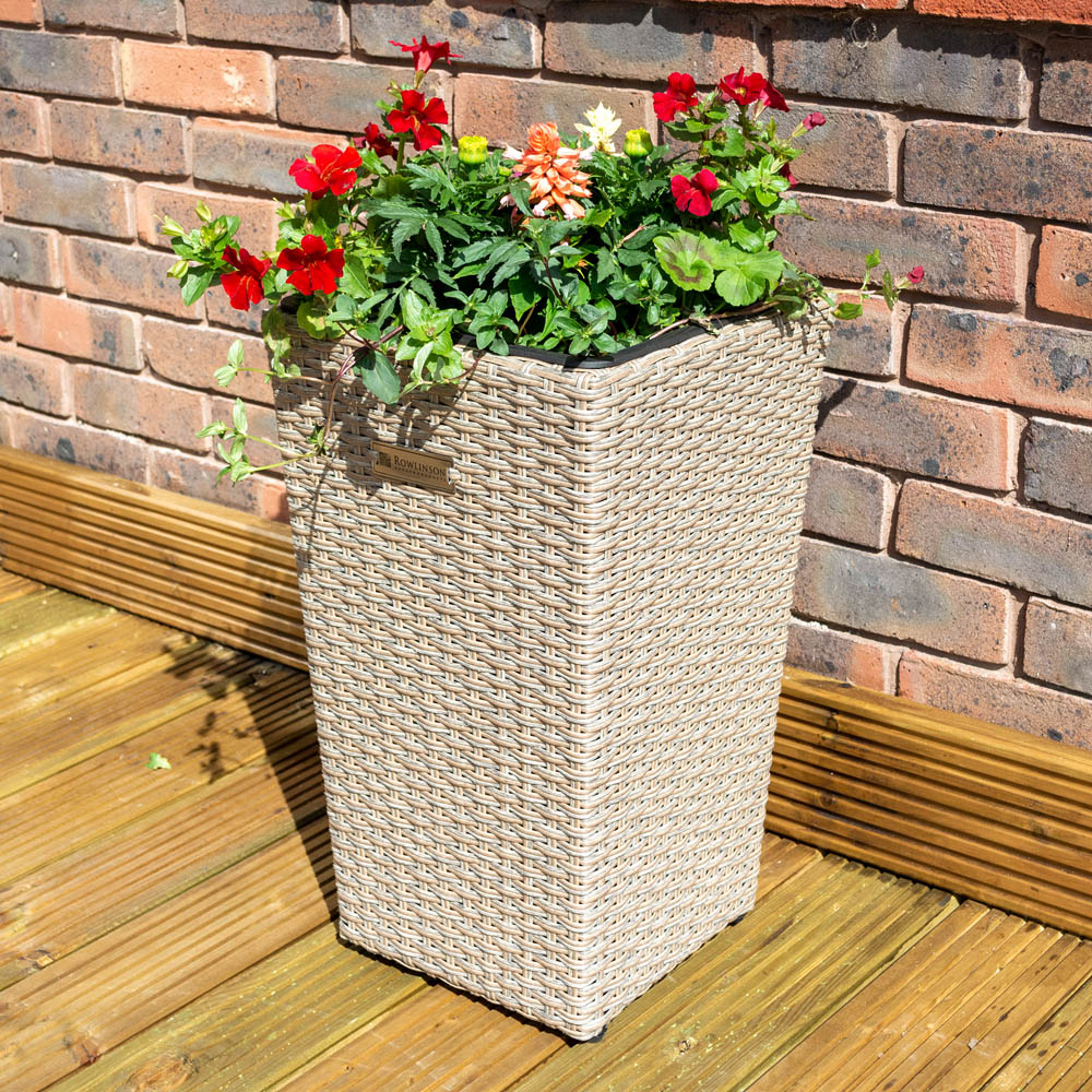 Rowlinson Natural Rattan Square Planter 32cm 2 Pack Image 2