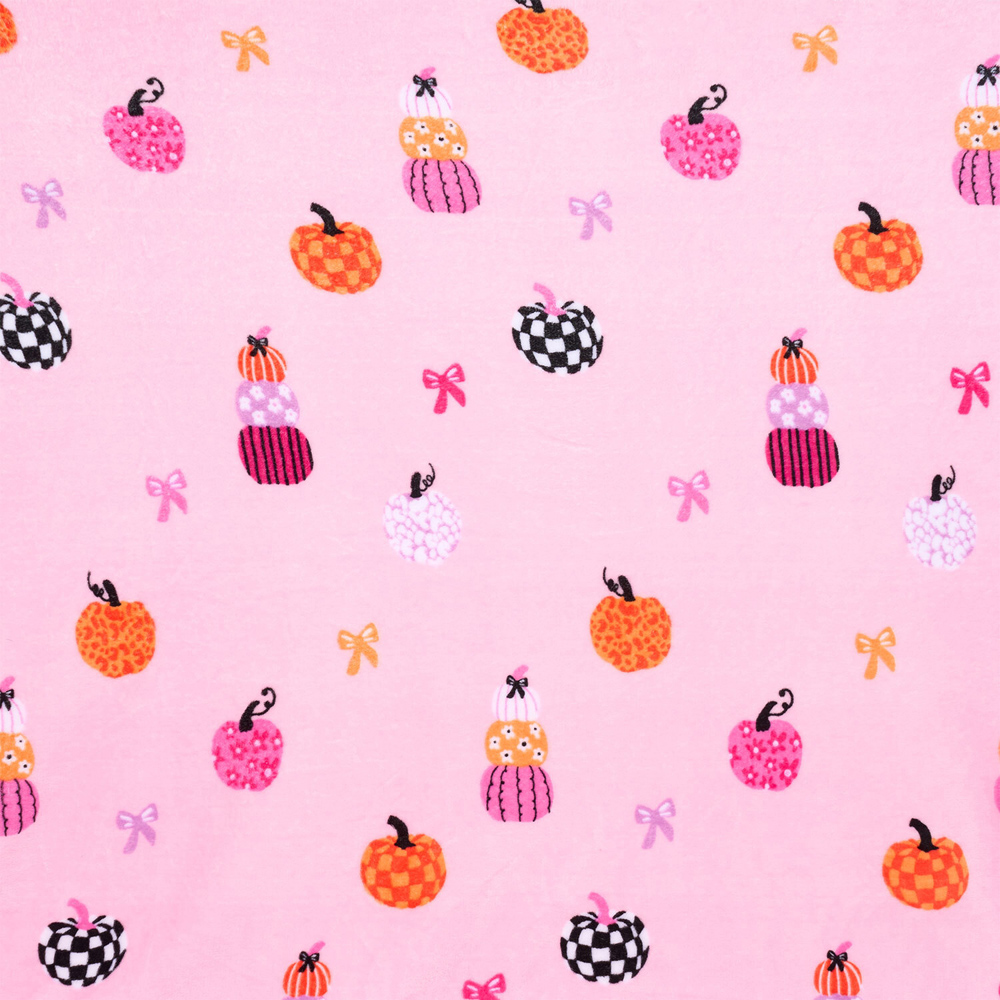 Bowtique Pumpkins Family Throw Pink Image 4