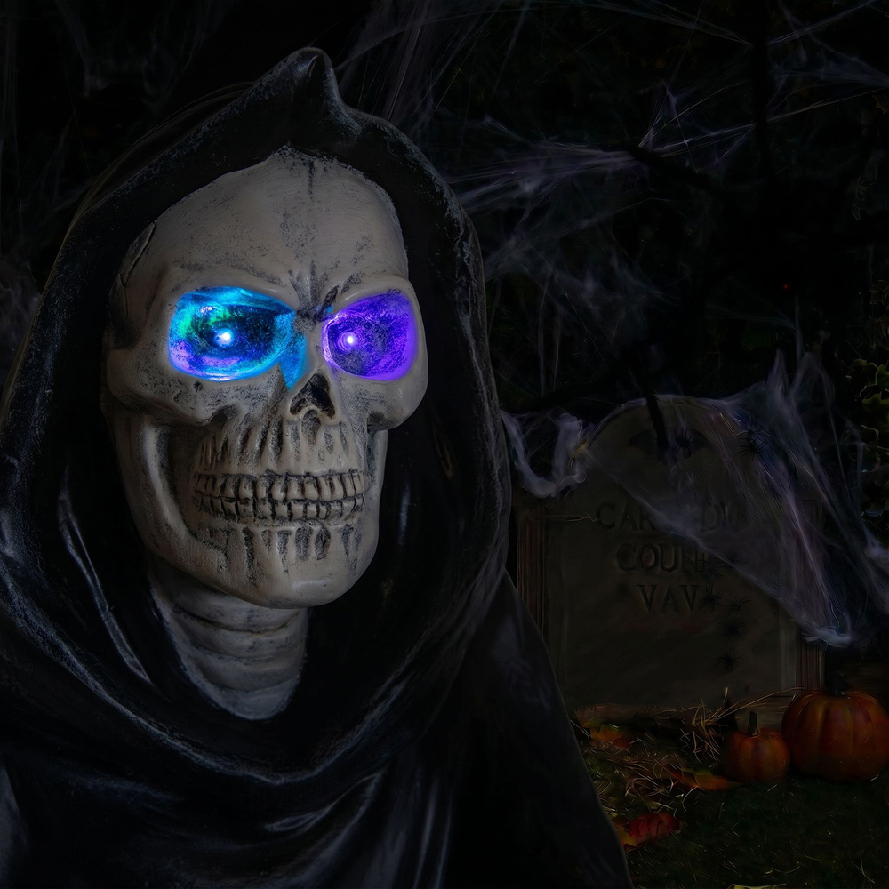 wilko Multicolour LED Halloween Grim Reaper Ornament with Scythe and Light Up Eyes 4ft Image 7