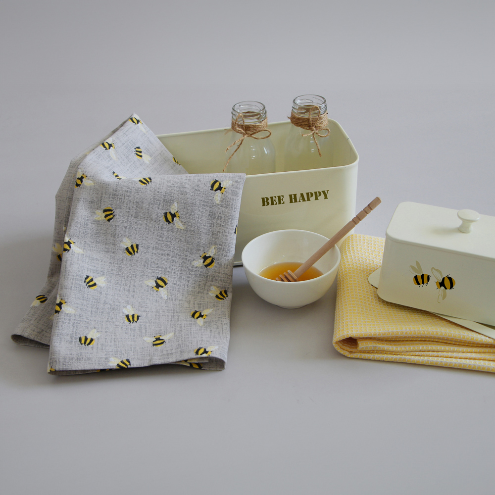 Highlands Homeware Bee Print Cotton Tea Towels 2 Pack Image 2