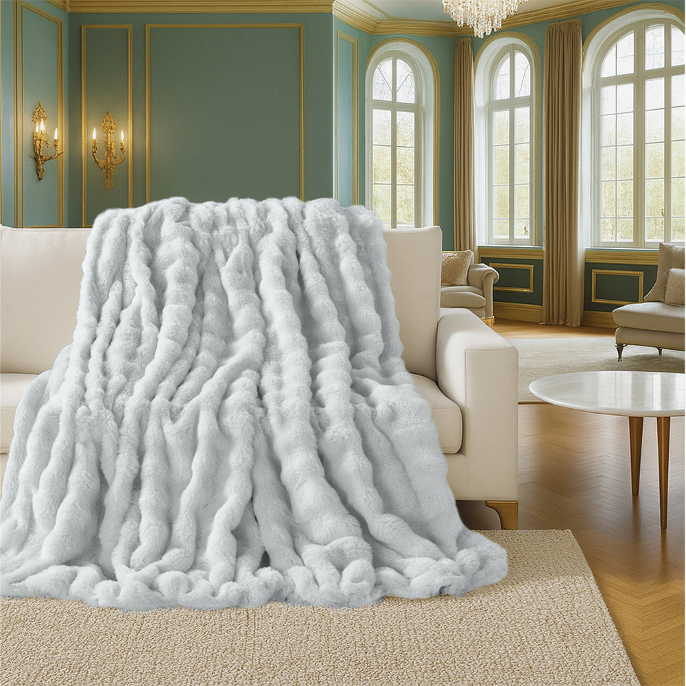 Sweet Dreams White Alpine Throw 200 x 240cm Image 3