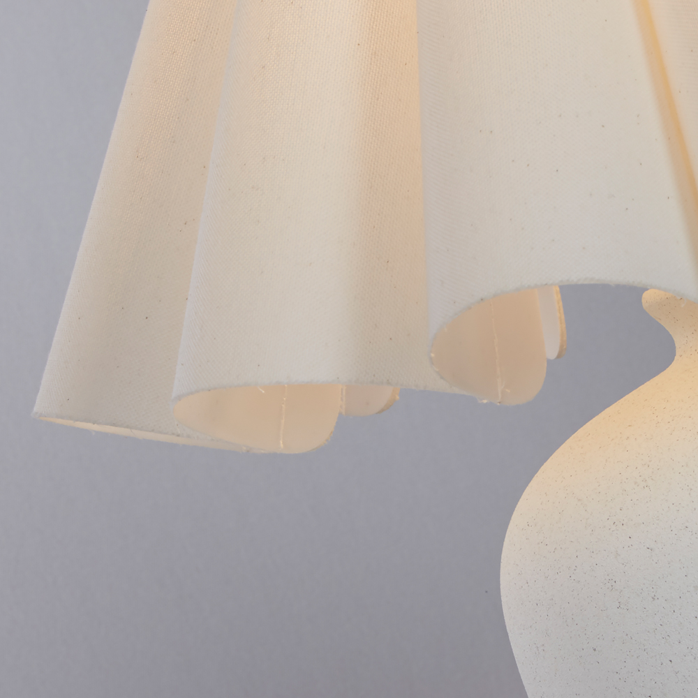 Lighting Collection Ceramic Lamp with Scallop Edge Shade Image 4
