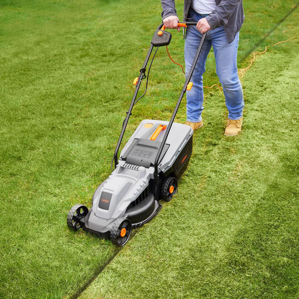 VonHaus 3500227 1200W Hand Propelled 32cm Rotary Electric Lawn Mower Image 2