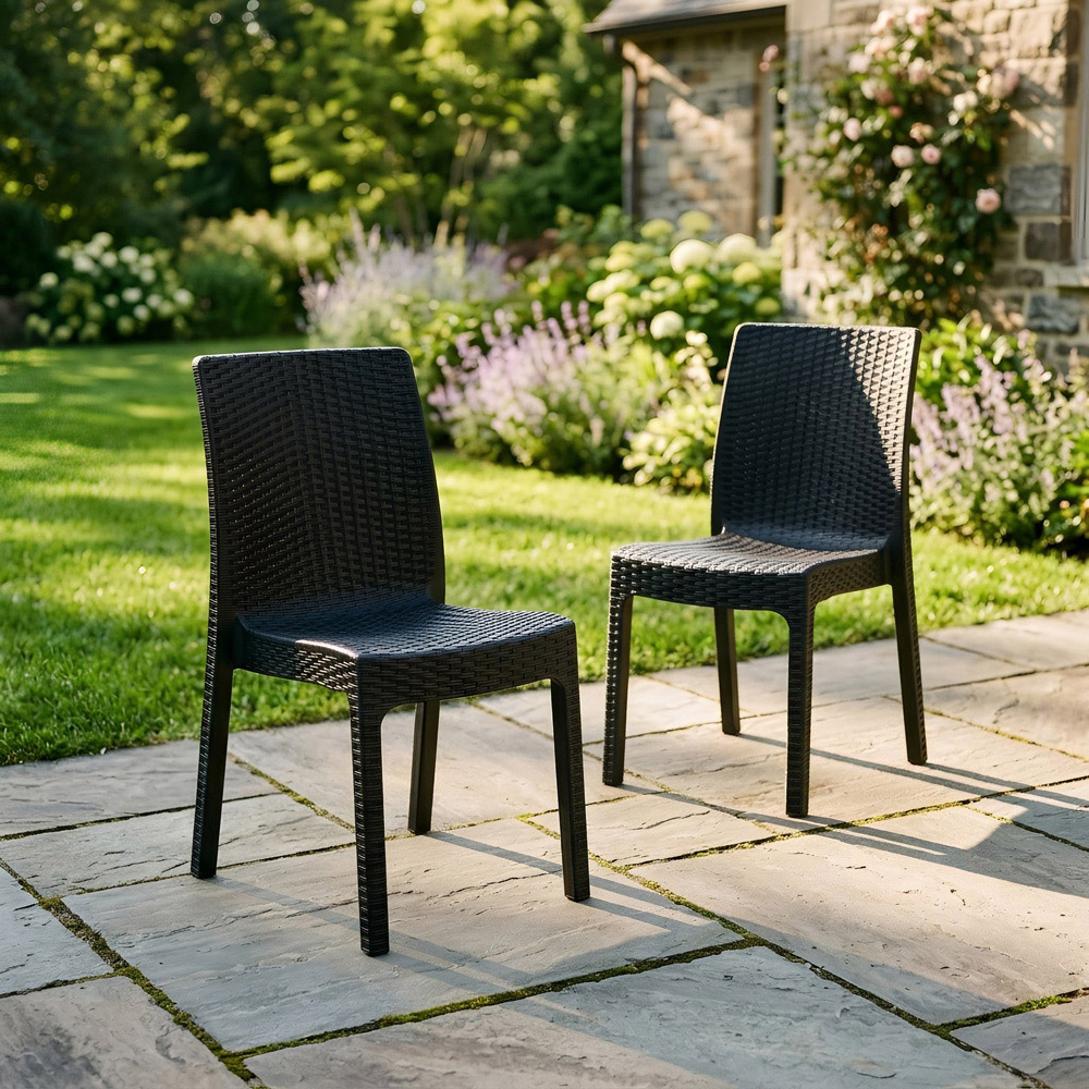 Harbour Housewares Noble 4 Seater Square Rattan Effect Patio Dining Set Anthracite Image 6